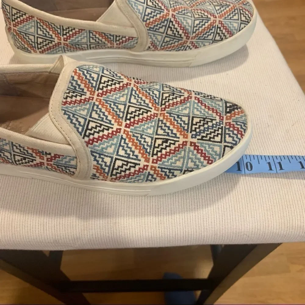 Joie Sneakers Bohemian Huxley Slip-On Woven Canvas Geometric Pattern, 6.5‎